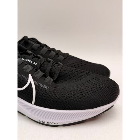 Nike AIR ZOOM PEGASUS 38 Women's NEW Running Sneaker Black US Size 10 - Picture 2 of 10